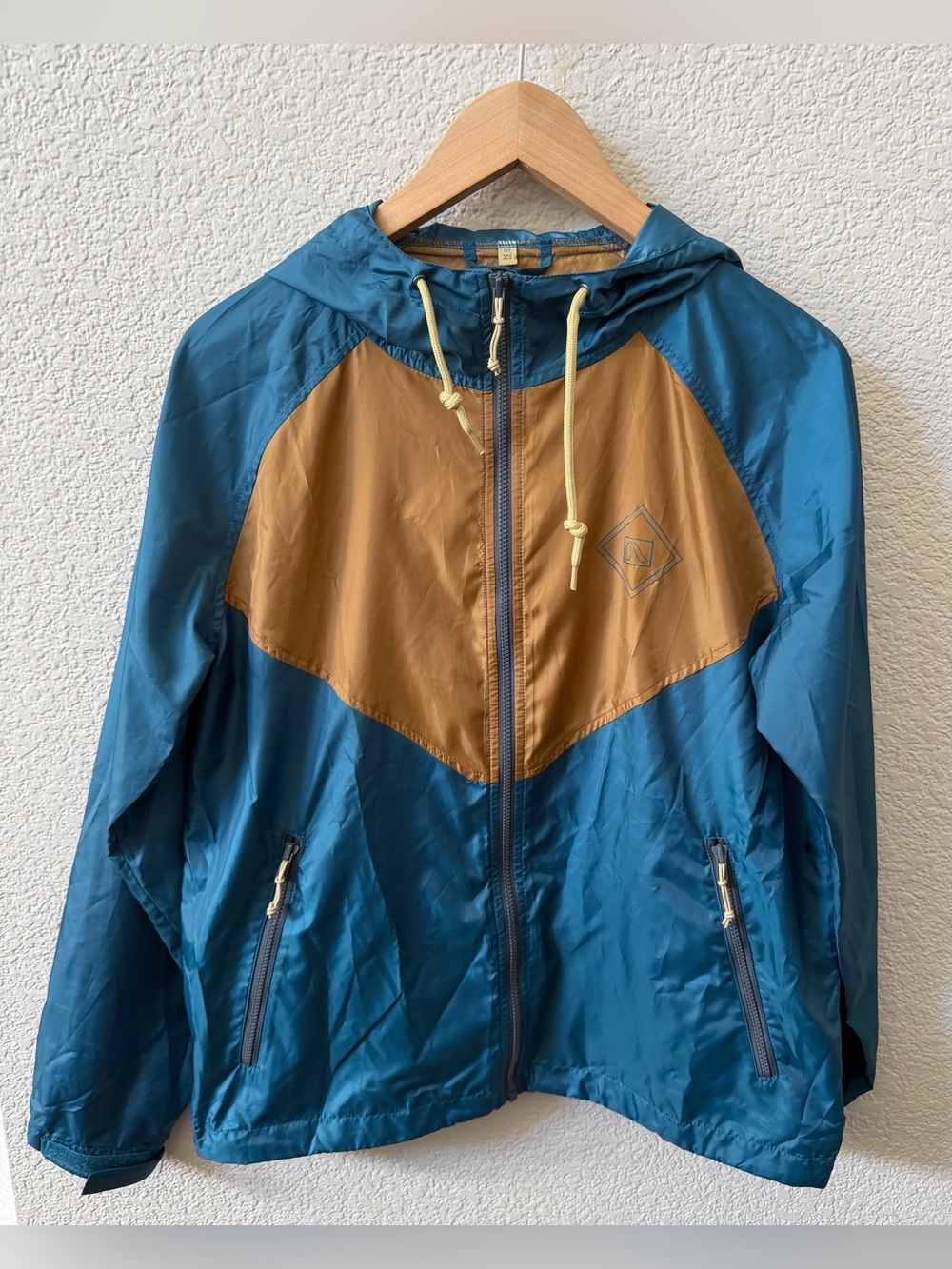 FLYLOW Men’s XS Maclean Full Zip Windbreaker Ocean Teal Blue Zip Pockets Outdoor